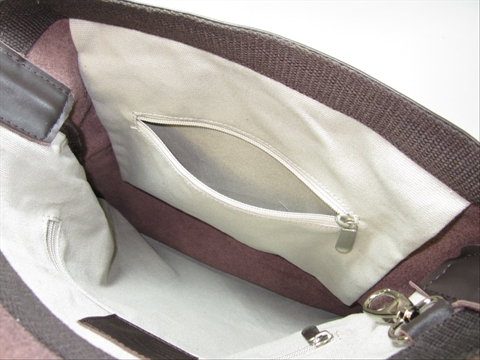 Inside front small pocket durable canvas